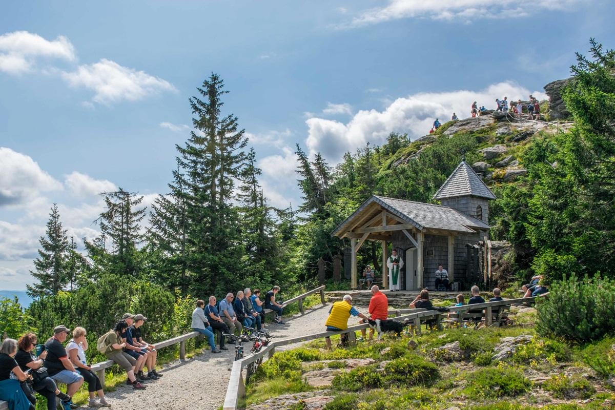 Kath_Kirche_Berggottesdienst_Arber